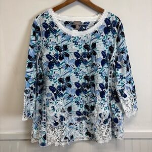 NWT Women’s Chico’s Floral Lace Trim Cotton Blouse